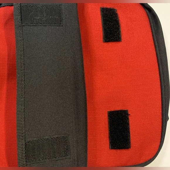 Protocol Travel Messenger Bag Canvas Red and Black Crossbody Purse Medium Size - Picture 13 of 13